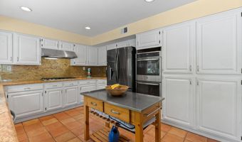 29003 Hollow Oak Ct, Agoura Hills, CA 91301