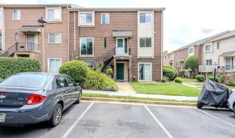 4627 LOGSDON Dr 51, Annandale, VA 22003