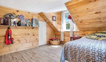 131 Clinton Rd, Antrim, NH 03440