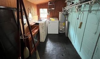 13930 Sprinkle Ave S, Bayou La Batre, AL 36509
