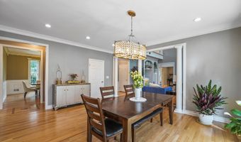 301 BERKLEY Ave, Belle Mead, NJ 08502