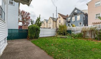 17 E 39TH St, Bayonne, NJ 07002
