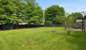 5054 Braemar St, Avon, IN 46123