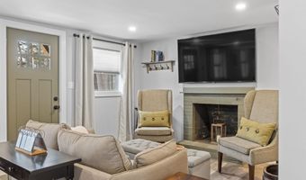 31 Water St #4, Bradford, NH 03221