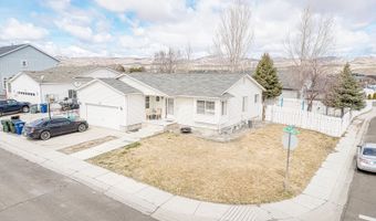 304 Rolling Hills Dr, Elko, NV 89801