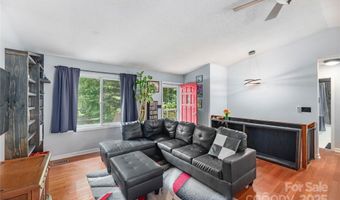 2 Muirfield Ct, Arden, NC 28704