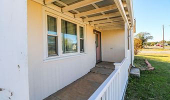 411 13th St, Abernathy, TX 79311