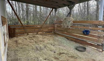 3842 HWY 22, Adamsville, TN 38310