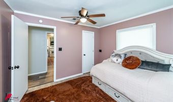 515 5th St, Benton, LA 71006