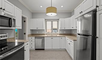 293 Hollybrook Dr, Advance, NC 27006