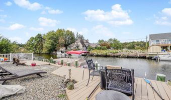 14 Albatross Pt, Bayville, NJ 08721