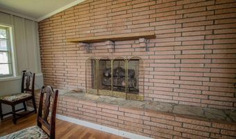 1307 ROBERTSON Rd, Anniston, AL 36207