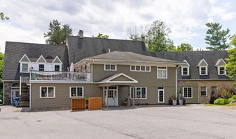 7032 WILSON Ln, Bethesda, MD 20817
