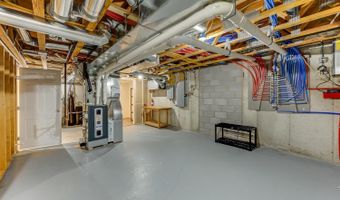 200 Cobb Rd, Aurora, IN 47001