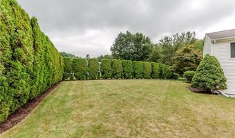 422 Buxton St, North Smithfield, RI 02896
