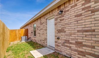 904 W Kohala Ave 4, Alton, TX 78573
