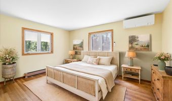 46 Liberty Hill Rd, Bedford, NH 03110