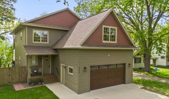 9823 103rd St NW, Annandale, MN 55302