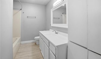 1402 N St, Barling, AR 72923