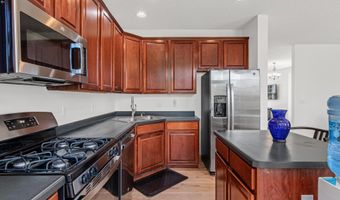 15871 Freedom Ln, Apple Valley, MN 55124