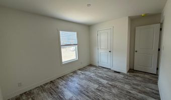 3 Bochee Rd, Apple Valley, CA 92307