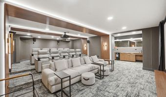 631 D St NW 633, Washington, DC 20004