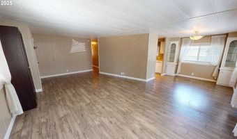 16131 W HOFFELDT Ln 27, Brookings, OR 97415