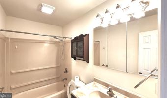 5 GLENWOOD Dr, Dover, DE 19904