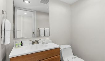 9440 W Bay Harbor Dr 3B, Bay Harbor Islands, FL 33154