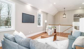 109 Codfish Hill Rd, Bethel, CT 06801