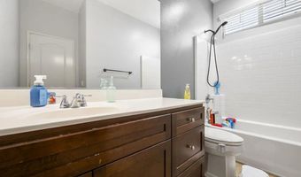 2928 Burnet Dr, Escondido, CA 92027