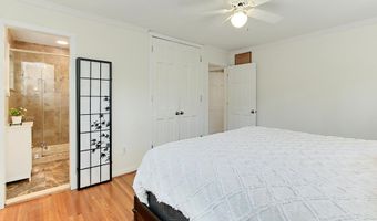 4605 VALERIE Ct, Annandale, VA 22003