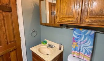607 Park St, Anderson, MO 64831