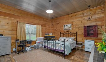 14260 Lawrence 1180, Aurora, MO 65605