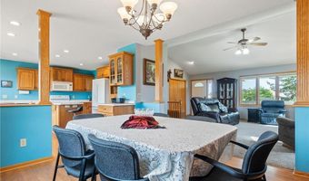810 Latoka View Ct SW, Alexandria, MN 56308