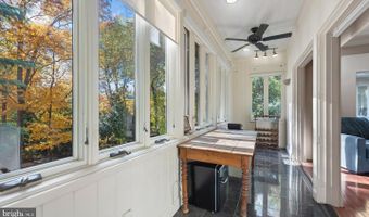 2639 GREENBRIAR Ln, Annapolis, MD 21401