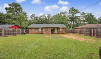 3428 Sweetbrier Rd, Albany, GA 31701