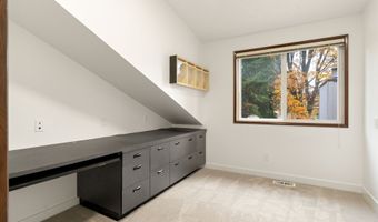 9625 SW 130TH Ave, Beaverton, OR 97008