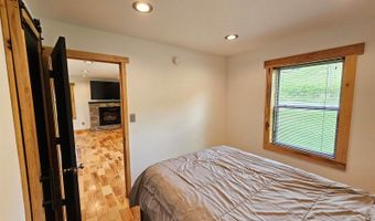 27337 Rich Valley Rd, Abingdon, VA 24210