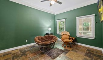 1141 Golf Course Ln, Athens, GA 30605