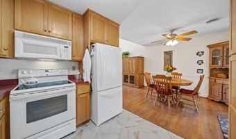 43 NEWLIN Dr, Clayton, DE 19938