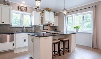 36 Rail Rd, Alfred, ME 04002
