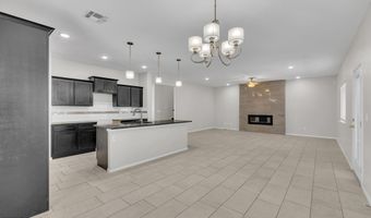 920 Texas Madrone Dr, Socorro, TX 79927