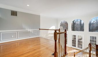 2505 GADSBY Pl, Alexandria, VA 22311