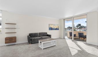 9440 W Bay Harbor Dr 3C, Bay Harbor Islands, FL 33154