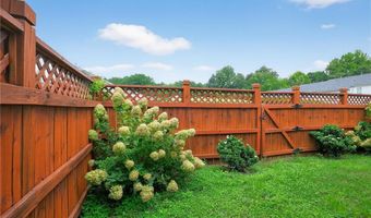 286 Regent Sq, Woodstock, GA 30188