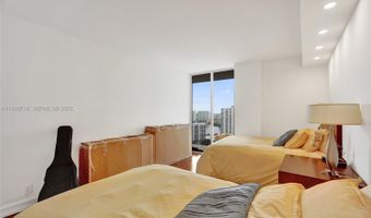 19355 Turnberry Way 26E, Aventura, FL 33180