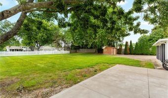 13795 Overcrest St NE, Alliance, OH 44601