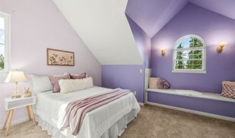 20409 70th St E, Bonney Lake, WA 98391