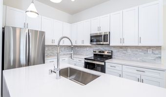 11469 Vibrant Heights Dr 28, Las Vegas, NV 89135